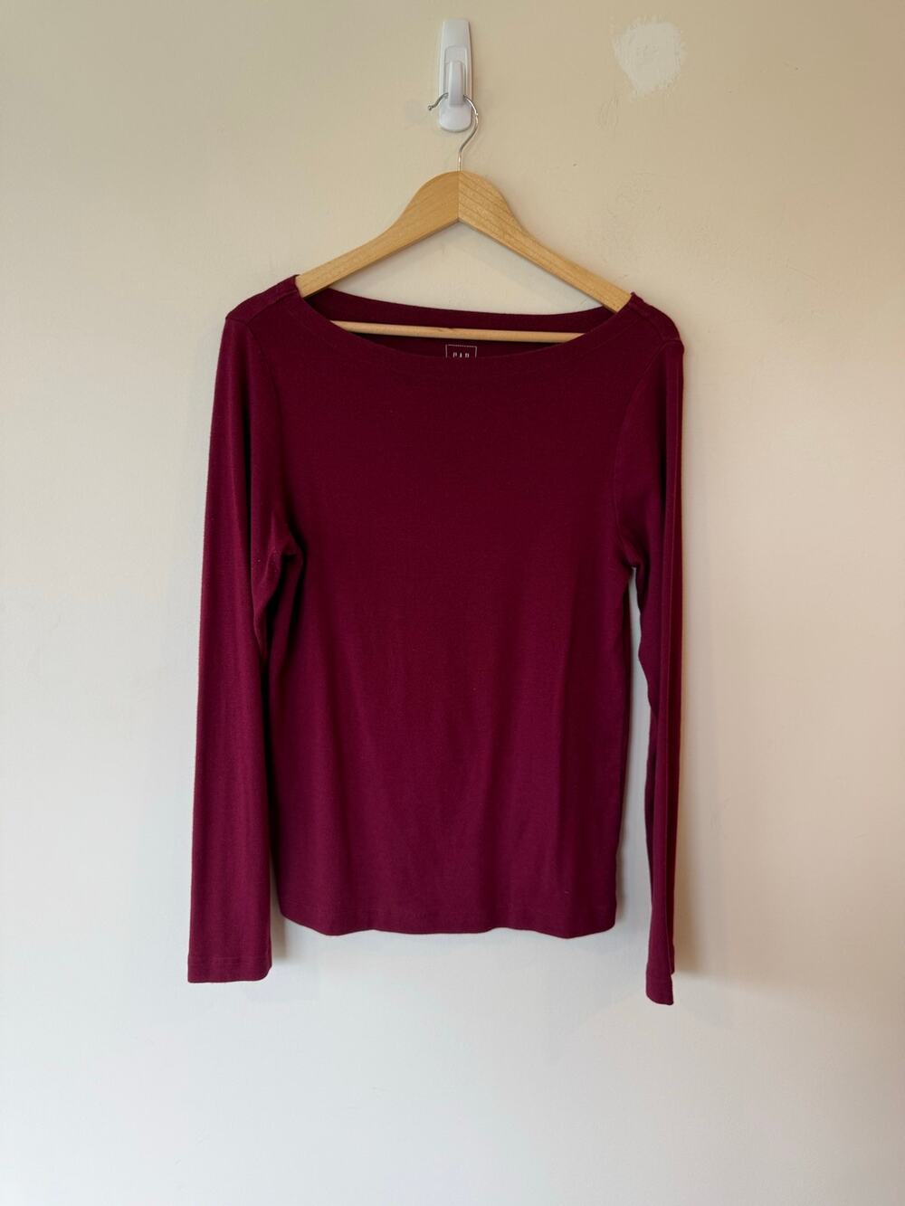 Gap Modern Ribbed Boatneck Pullover T-Shirt Women Size L Red Long Sleeves Cotton